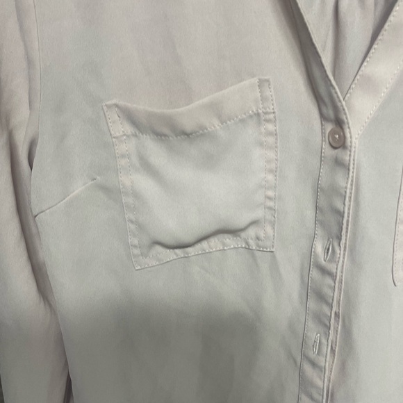 Maurice’s Women’s Blush Pink Button Down Long Sleeve Top with Pockets xs - Picture 3 of 11